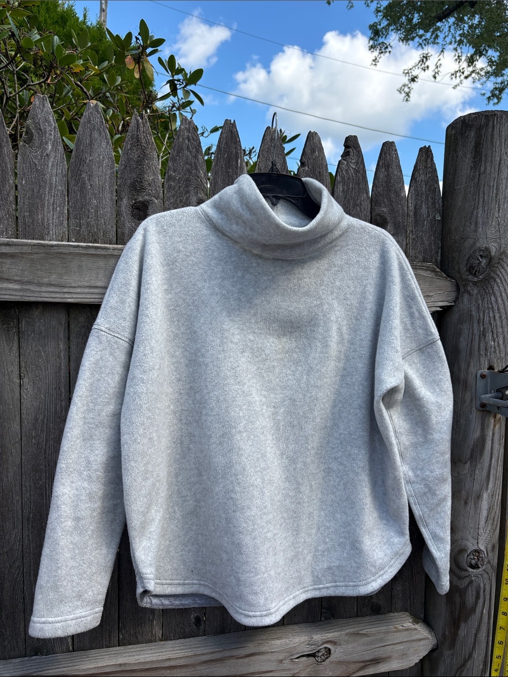 Vineyard Vines XS soft fleece turtleneck!!
